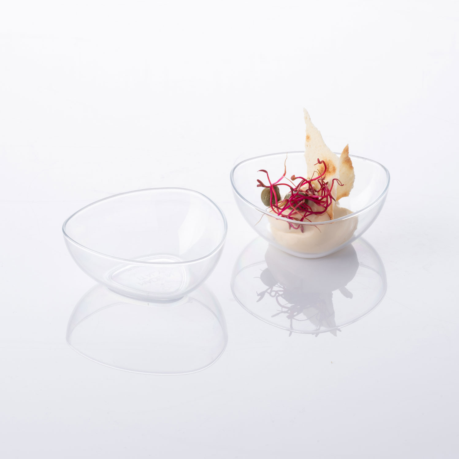 Farfurii din plastic mono PMO 11.01 (100 buc)